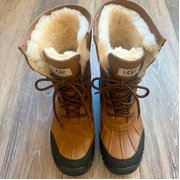 UGG Adirondack II Otter Waterproof Leather Snow Boots Size US 10 Women